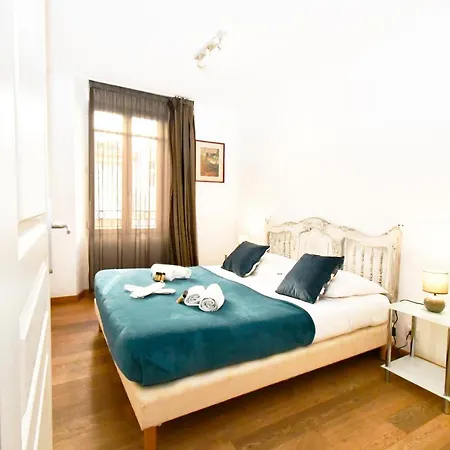 Chez Antonella E Palais De 1 A 12 Personnes App 6 E 7 Cannes