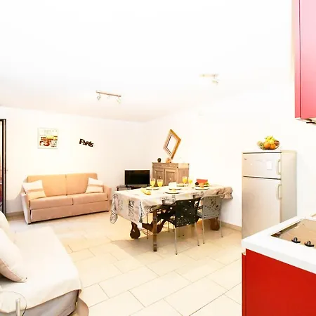 Апартаменты The Old Port Chez Antonella *