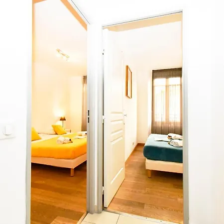 The Old Port Chez Antonella