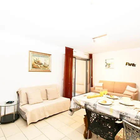 Апартаменты The Old Port Chez Antonella